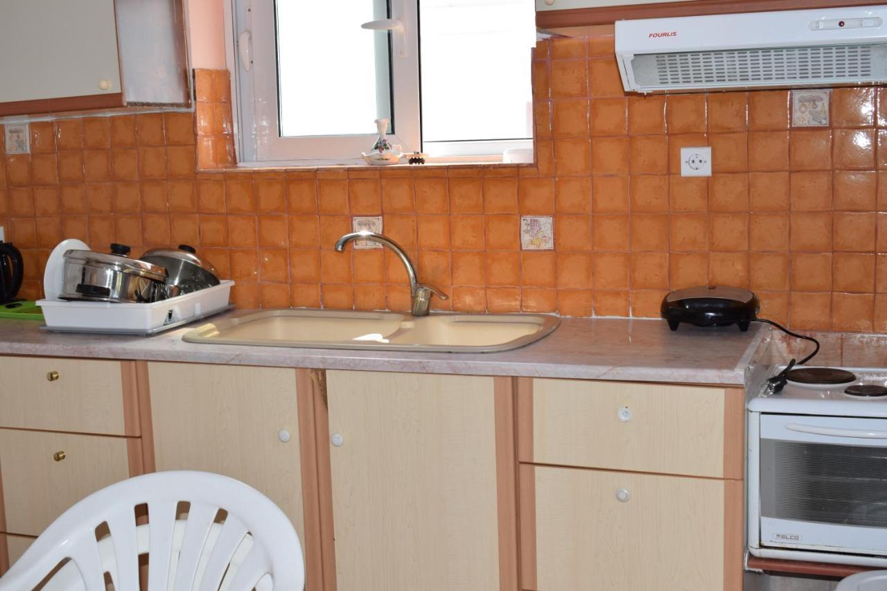 Red Sun Apartment *
